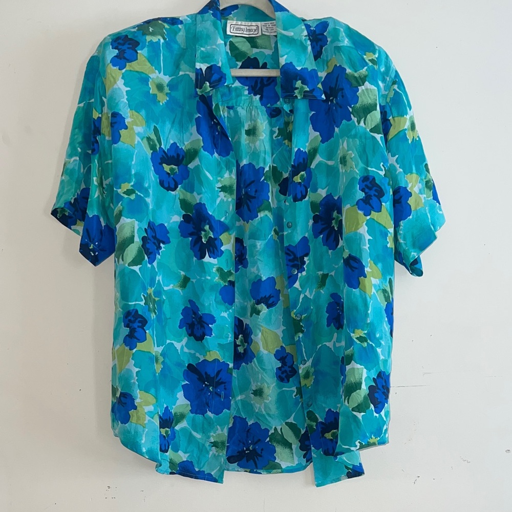 Vintage- Fitting Image Floral Blue and Green Short Sleeve Shirt silk blouse 18/2